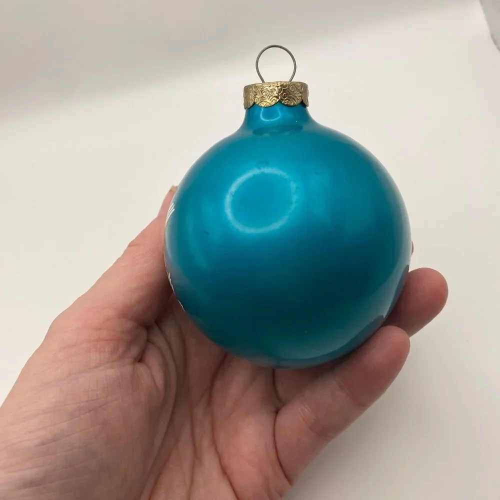 Jacksonville Jaguars Glass Ornament NFL Teal Helmet Christmas Decor - Picture 6 of 10